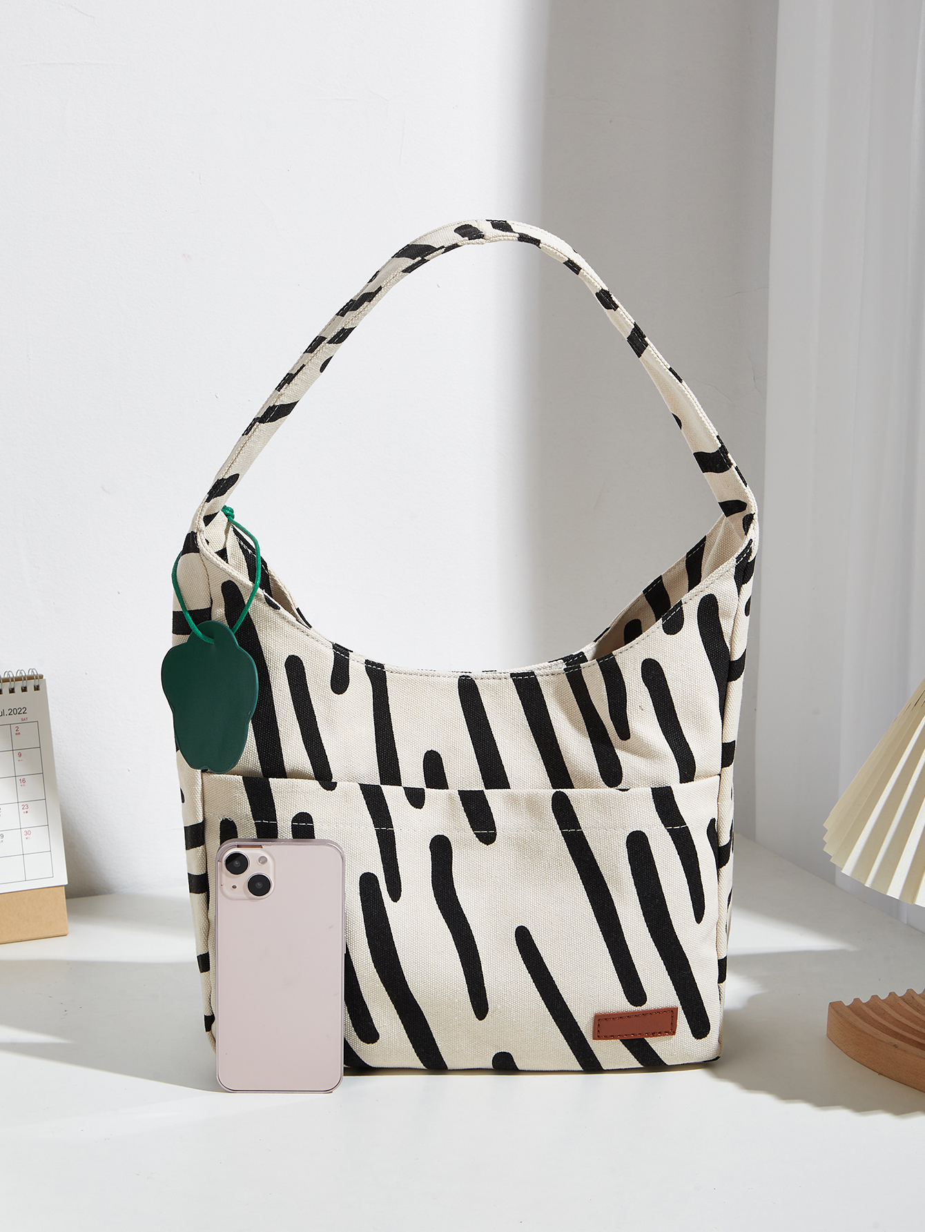 New trendy and durable graffit - Interior Design Exhibition ulasan dan harga